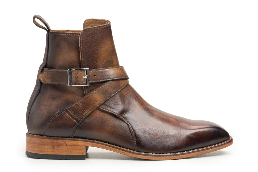 ModernStaple Chelsea Boots: Your Go-To Footwear for Style and Versatility Leather Boots