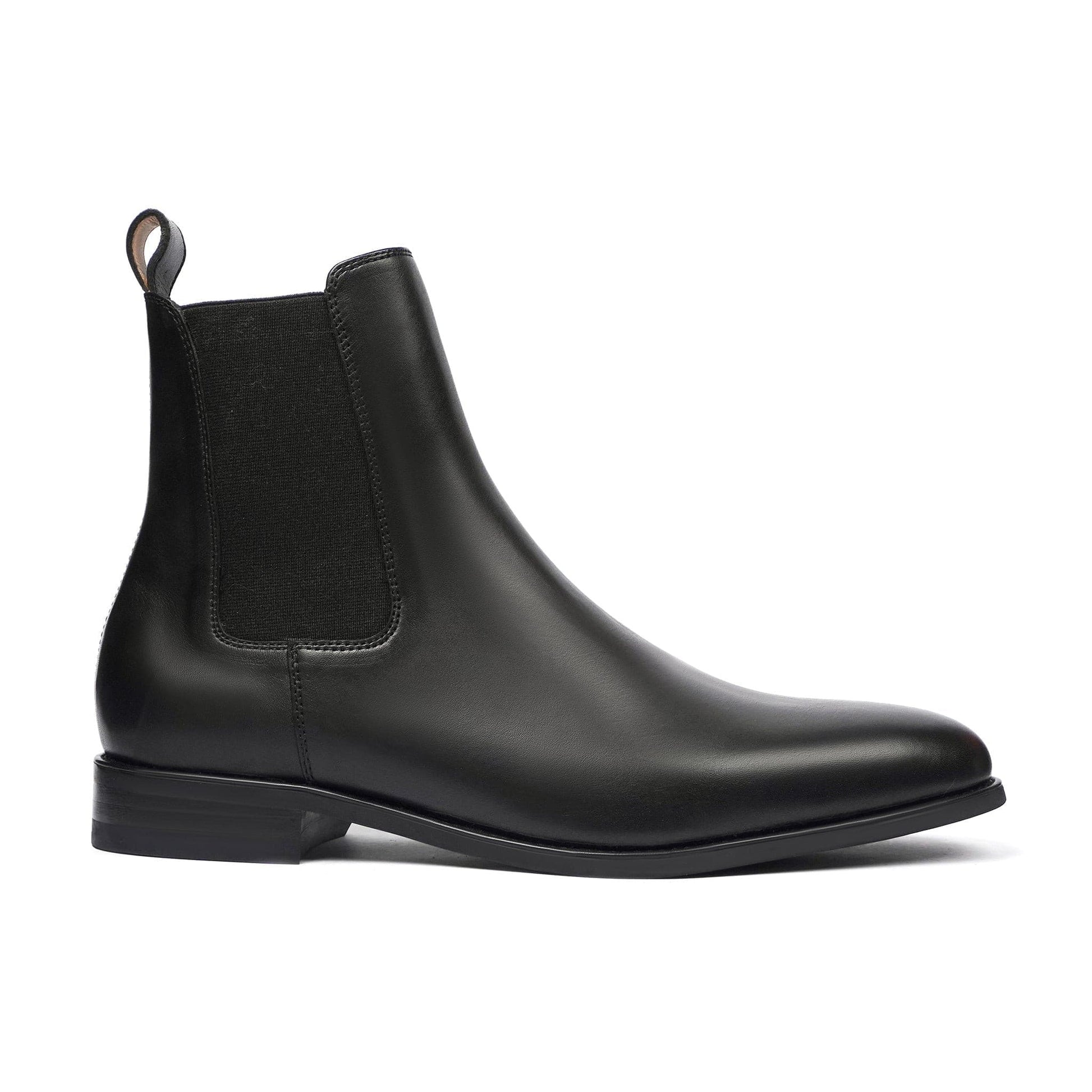 Black Chelsea Round Toe Leather Boots